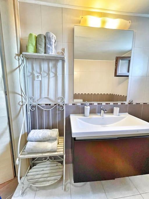 Kathiana Cozy Apartment Dış mekan fotoğraf